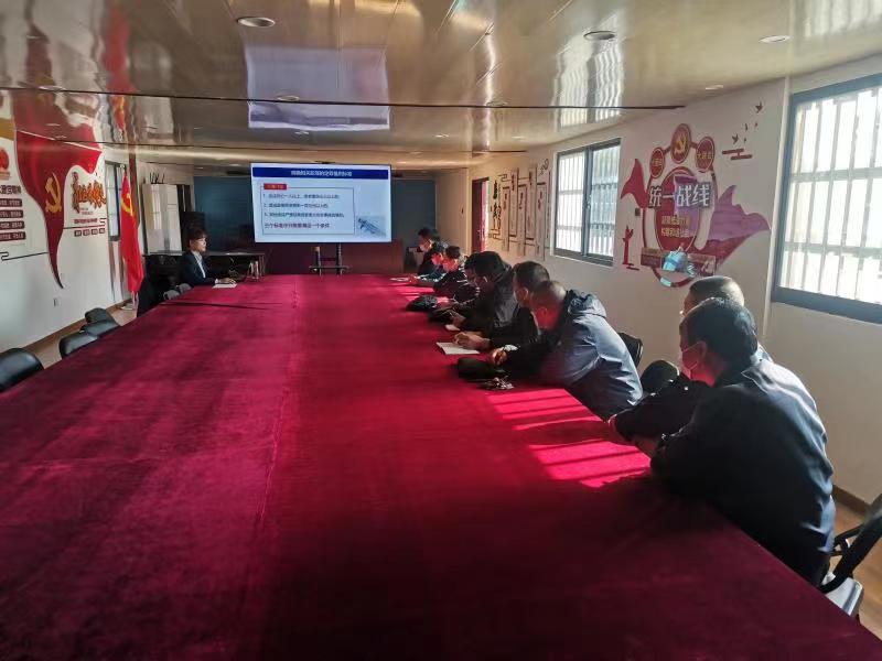 公交集團事業(yè)一部開展重點駕駛員安全生產專題培訓