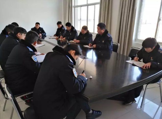 公交集團東部公司召開安全生產(chǎn)清單管理工作動員會