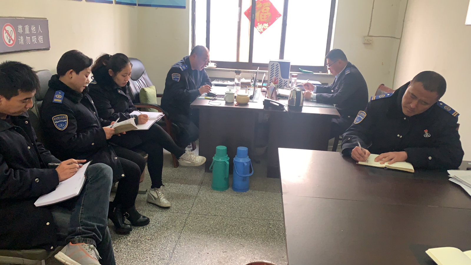 公交集團(tuán)公交事業(yè)一部召開“五一”運力保障會議