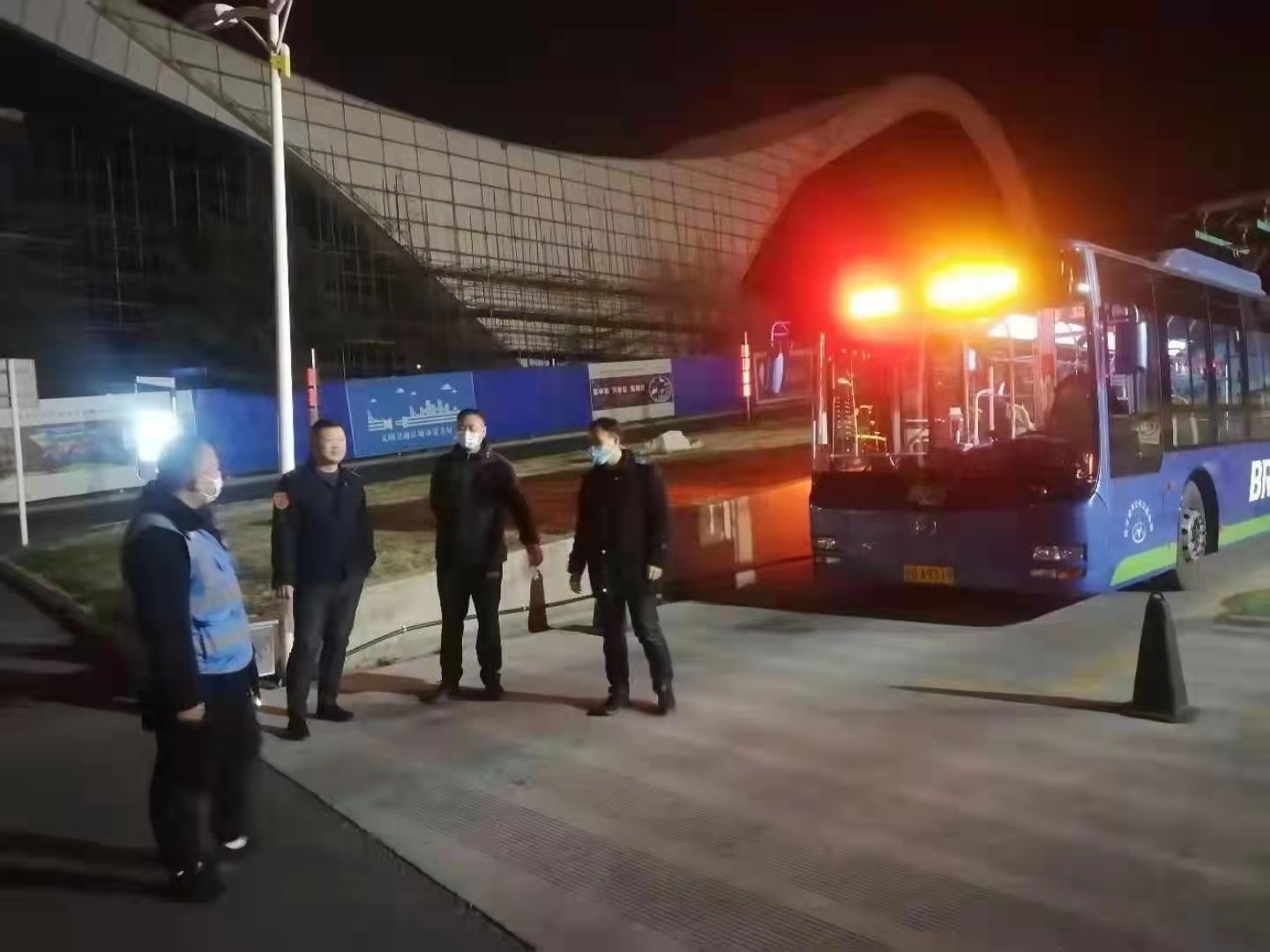 “查漏洞、揭問題、嚴(yán)整改” 快速公交事業(yè)部開展事故隱患大排查工作