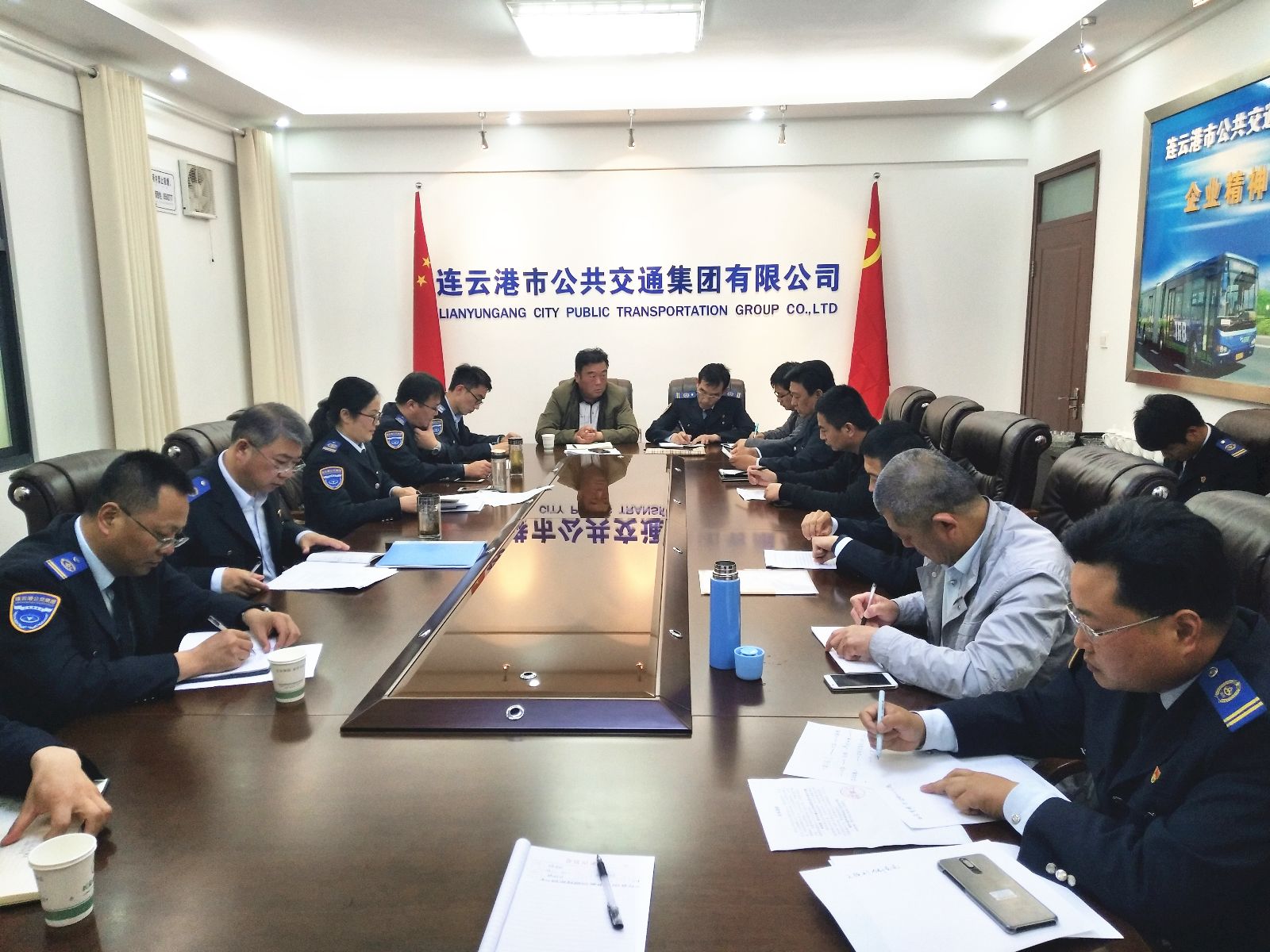 公交集團召開機務調(diào)研會