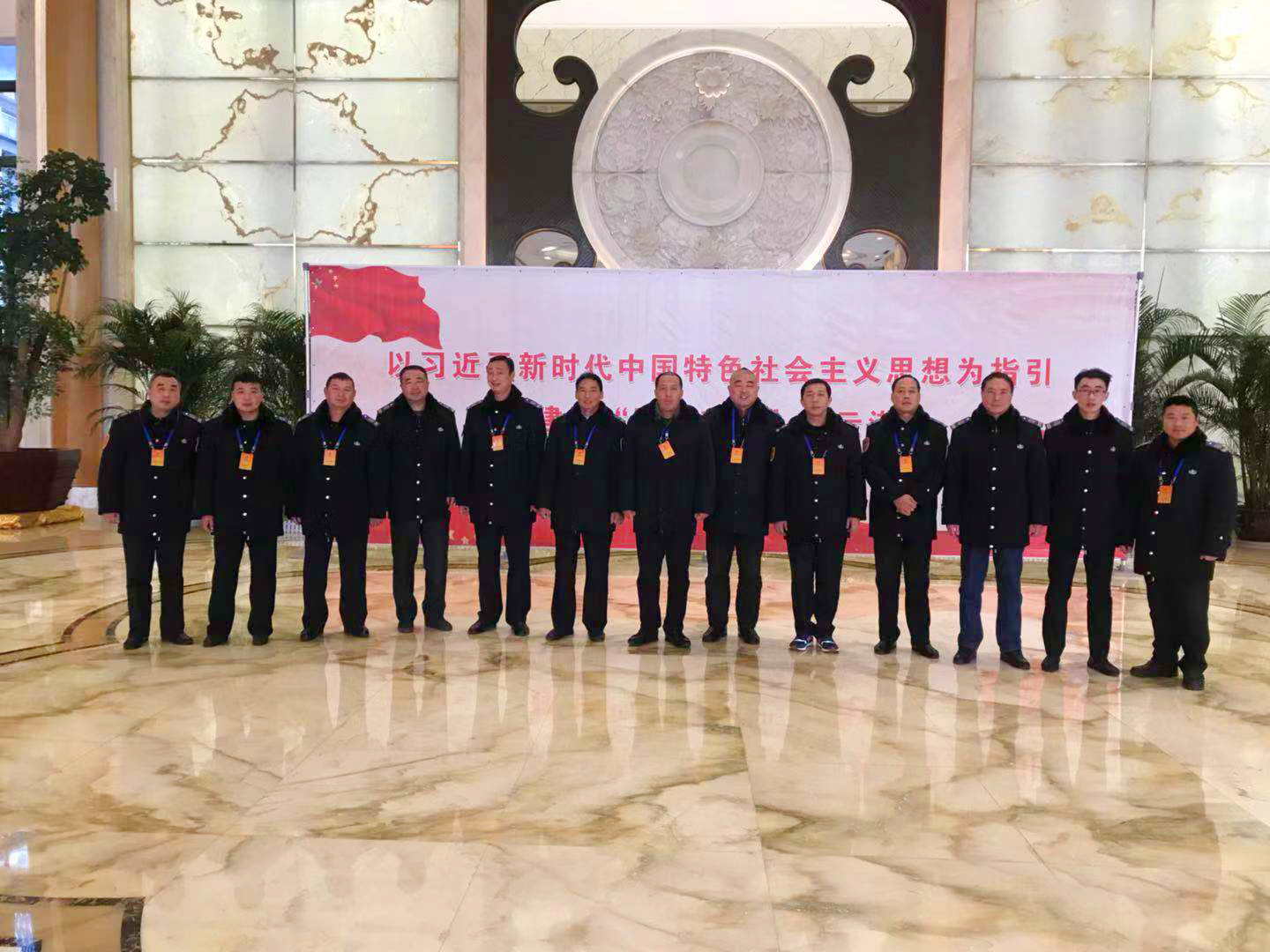 公交集團(tuán)經(jīng)營(yíng)發(fā)展事業(yè)部圓滿(mǎn)完成“兩會(huì)”運(yùn)輸保障工作