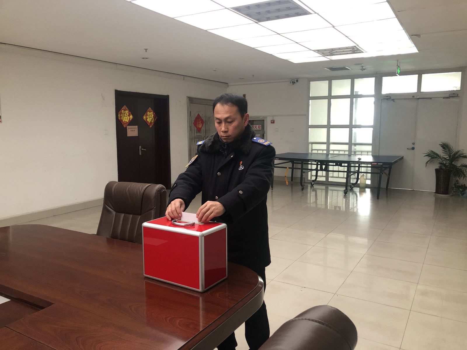 公交集團(tuán)快速公交事業(yè)部圓滿完成一屆一次職代會(huì)職工代表選舉工作