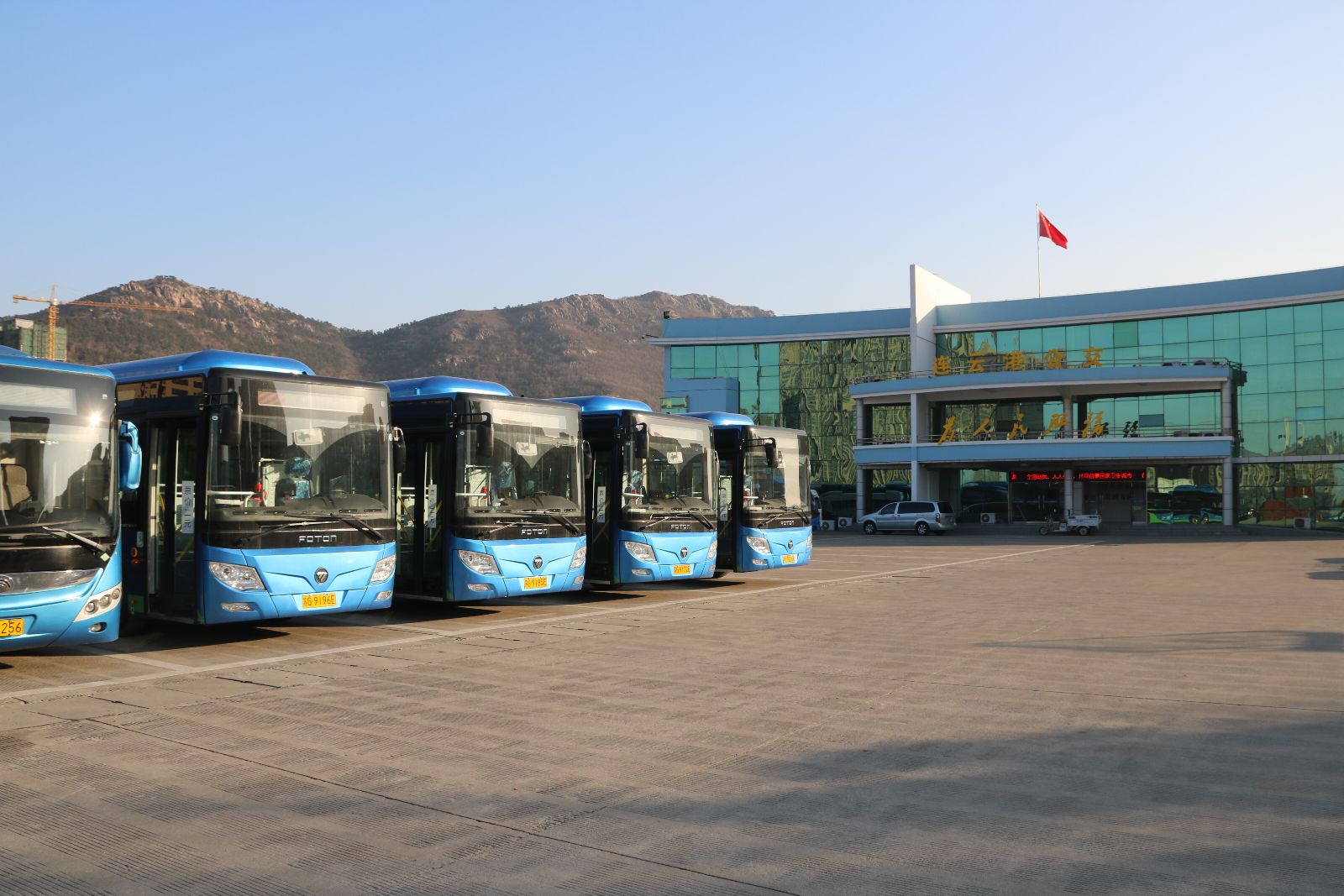 公交集團(tuán)171臺(tái)新車元月1日上線運(yùn)營